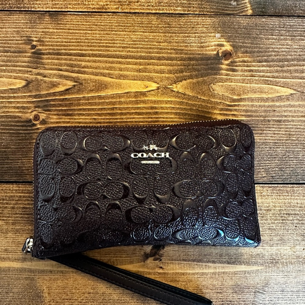 Coach Wallet - Picture 5 of 5